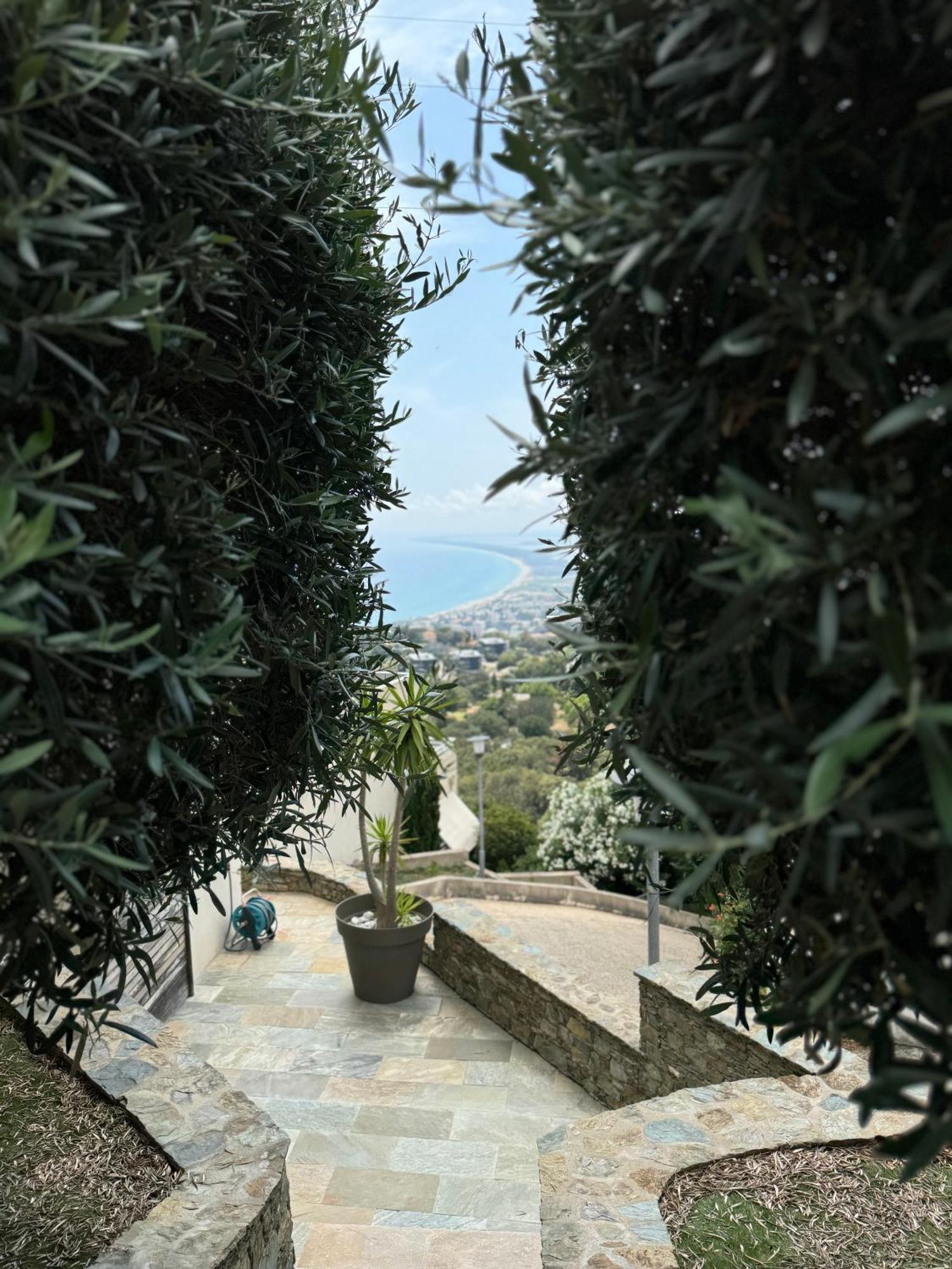 Casa La Vista *